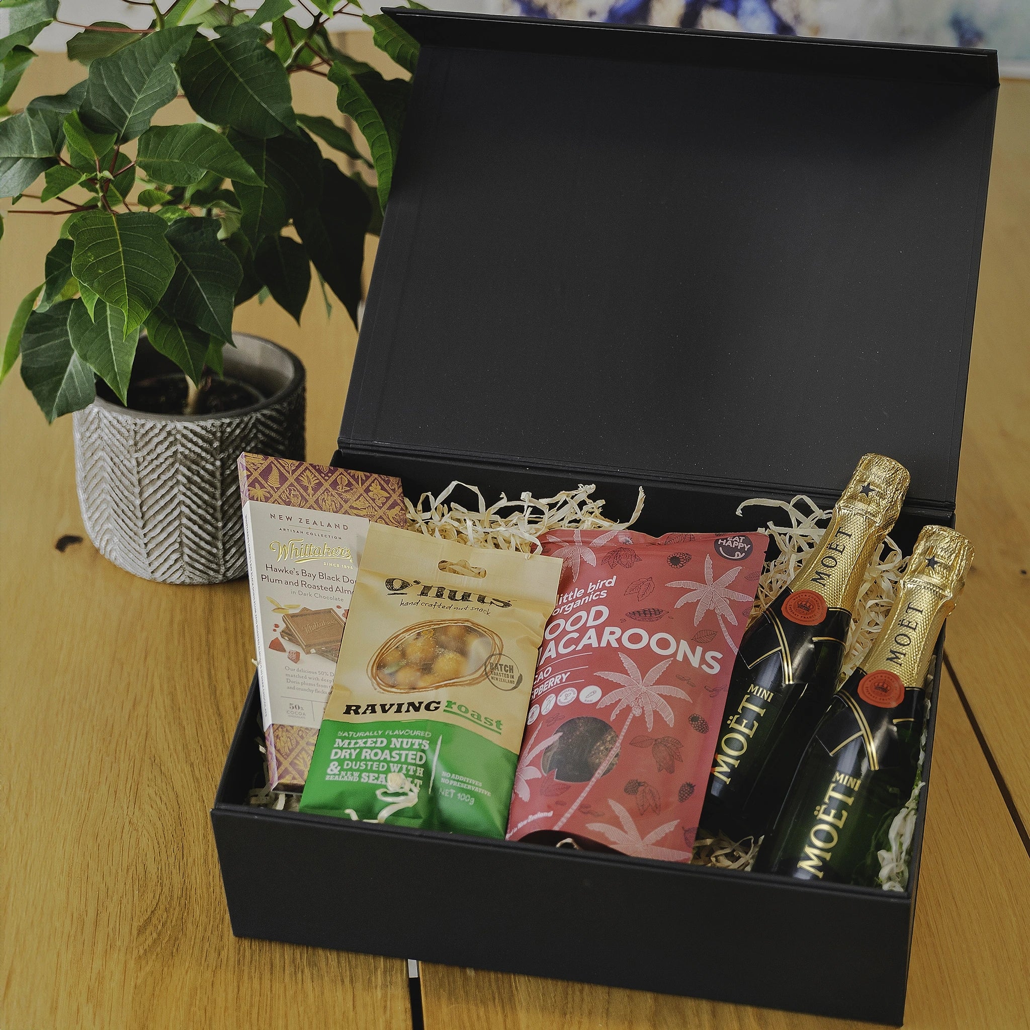 Super Bubbly Buddy Gifts and Hampers packing